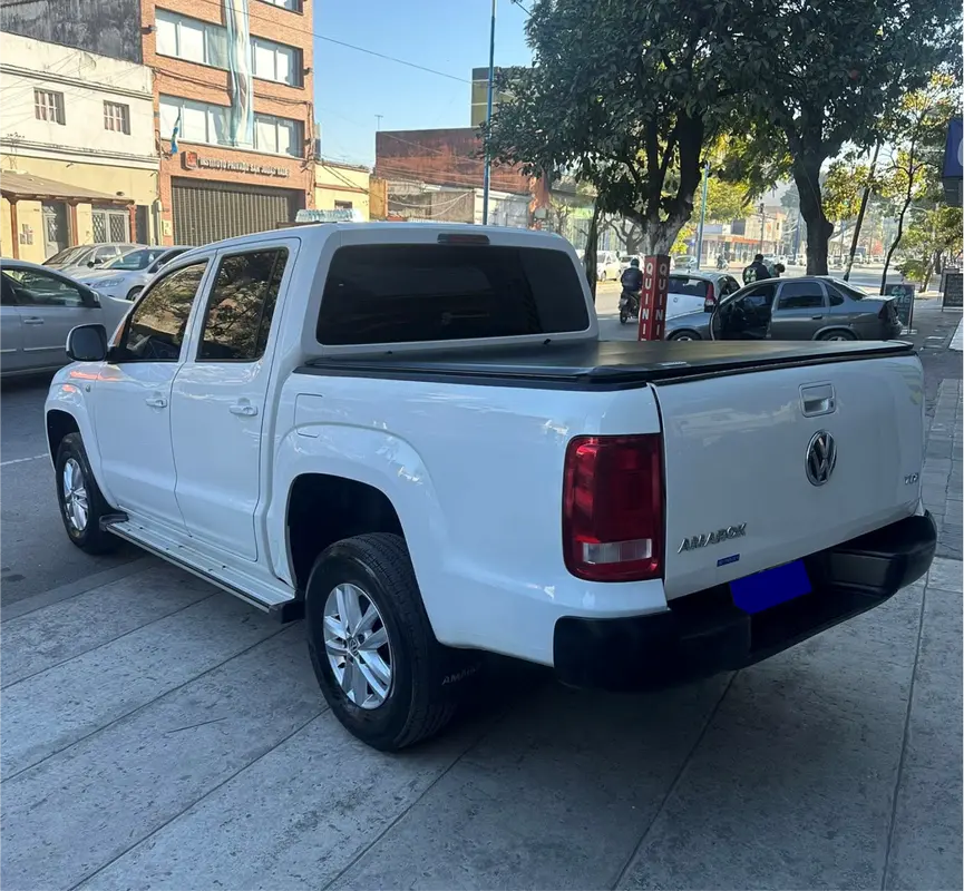 Mira esta publicación de Volkswagen Amarok 2015 en Motordil