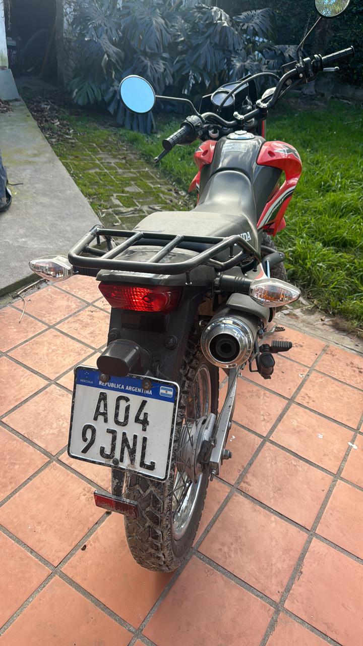Mira esta publicación de Honda XR 150 Rally 2017 en Motordil