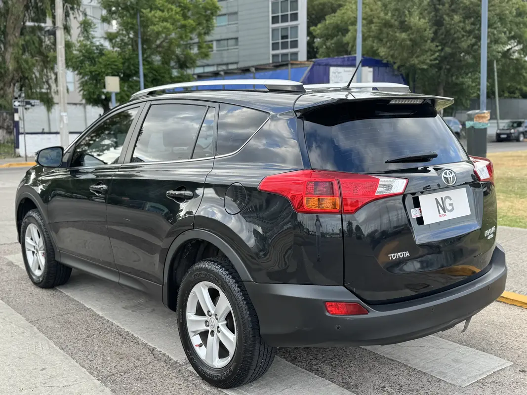 Mirá esta publicación de Toyota RAV4