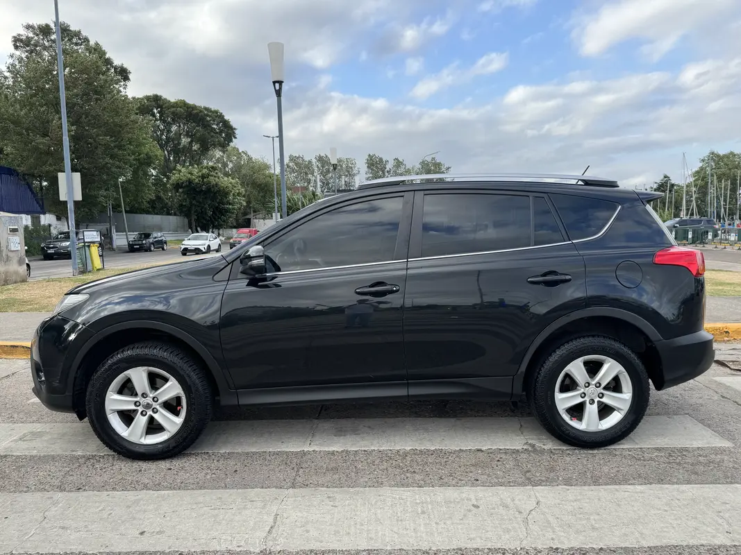 Mirá esta publicación de Toyota RAV4