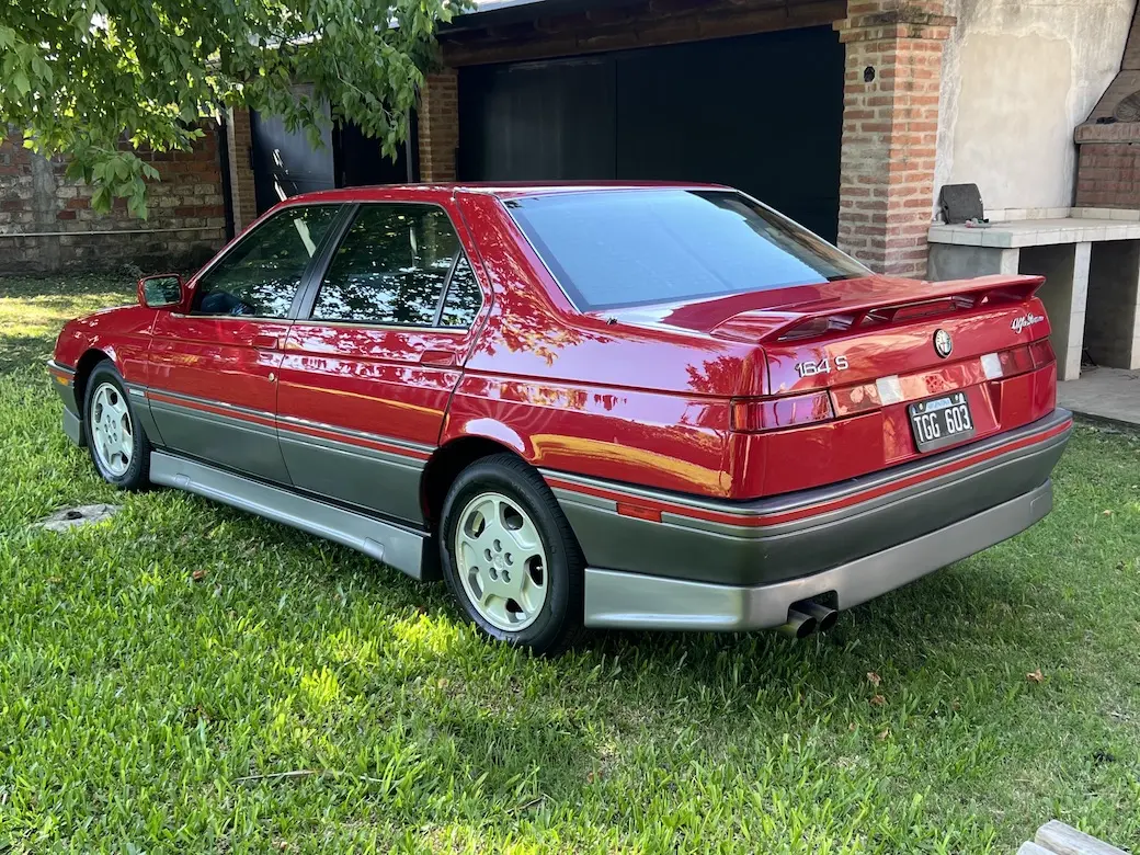 Mira esta publicación de Alfa Romeo 164 1992 en Motordil