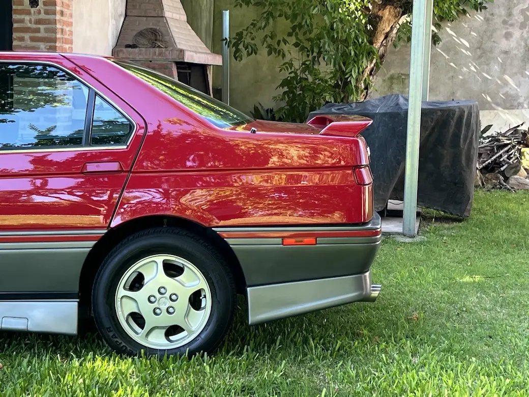 Mira esta publicación de Alfa Romeo 164 1992 en Motordil