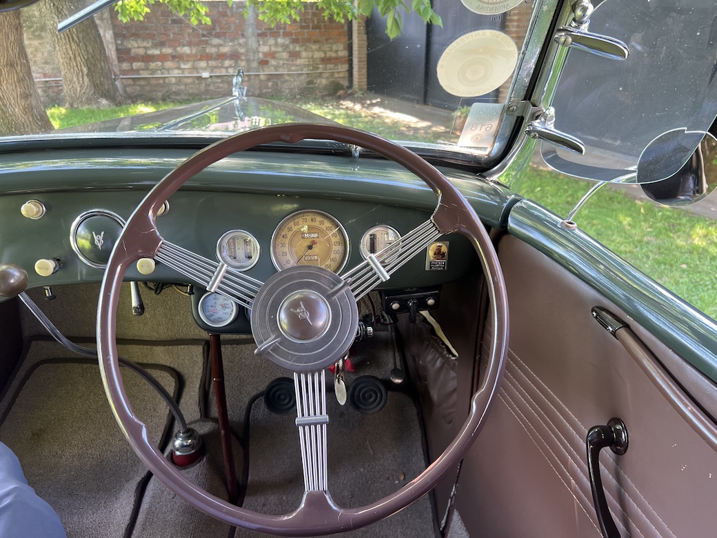 Mirá esta publicación de Ford V8