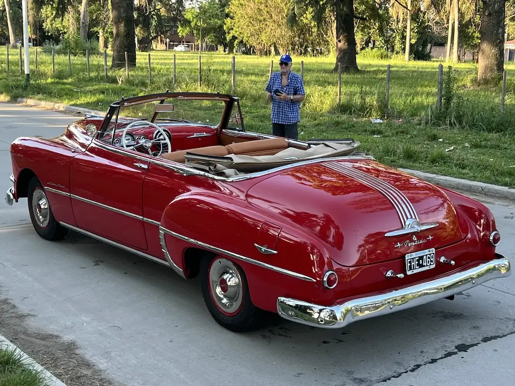 Mira esta publicación de Pontiac Otros 1951 en Motordil