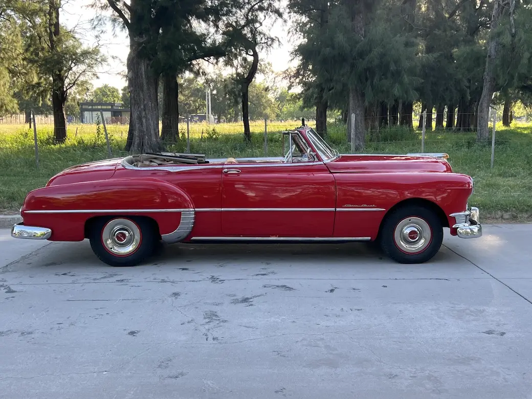 Mira esta publicación de Pontiac Otros 1951 en Motordil