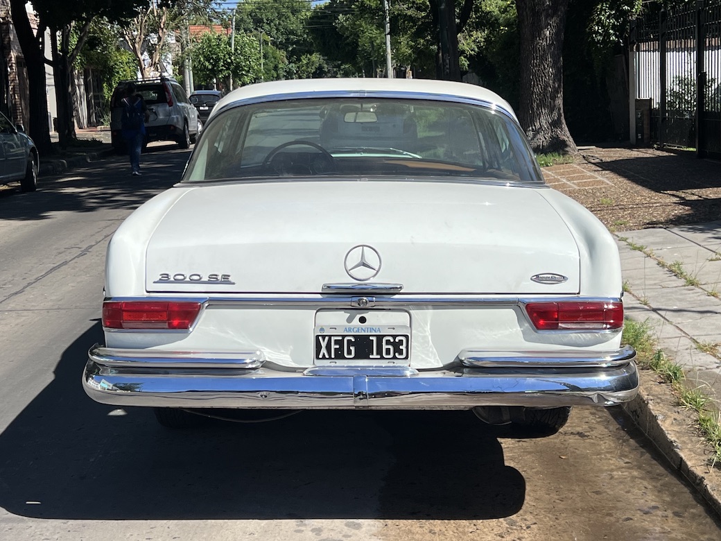 Mira esta publicación de Mercedes Benz 300 1964 en Motordil