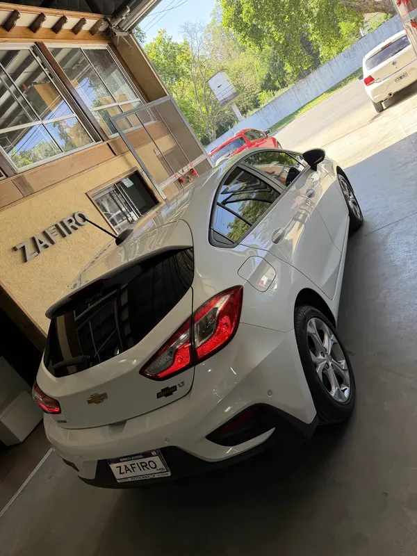 Mira esta publicación de Chevrolet Cruze 2024 en Motordil