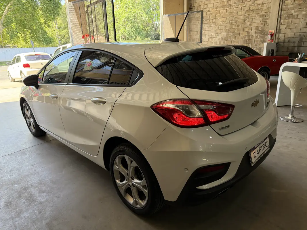 Mira esta publicación de Chevrolet Cruze 2024 en Motordil