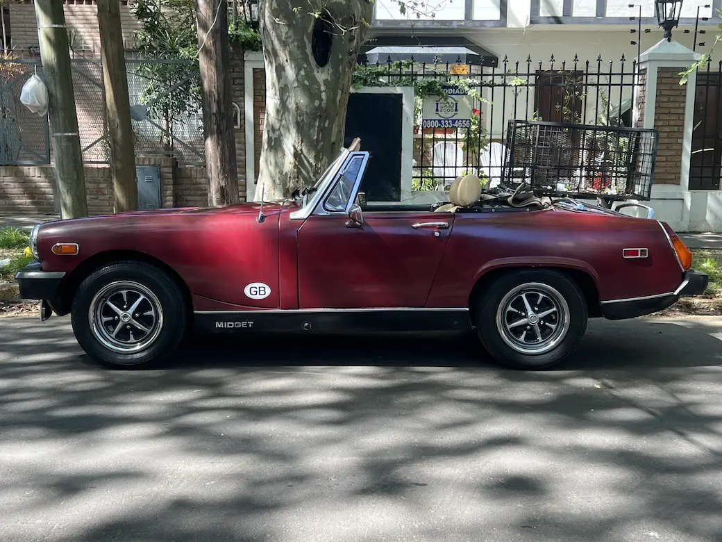 Mira esta publicación de MG Otros 1979 en Motordil