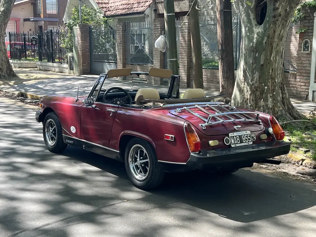 Mira esta publicación de MG Otros 1979 en Motordil