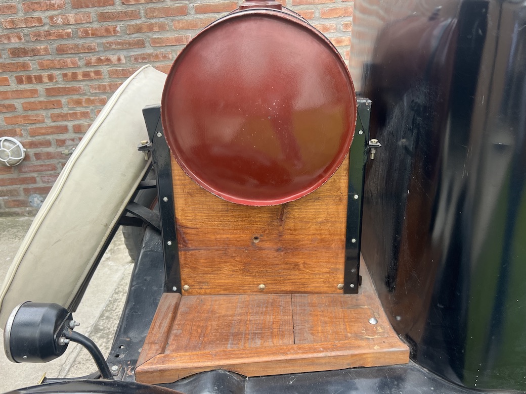 Mira esta publicación de Ford Otros 1924 en Motordil