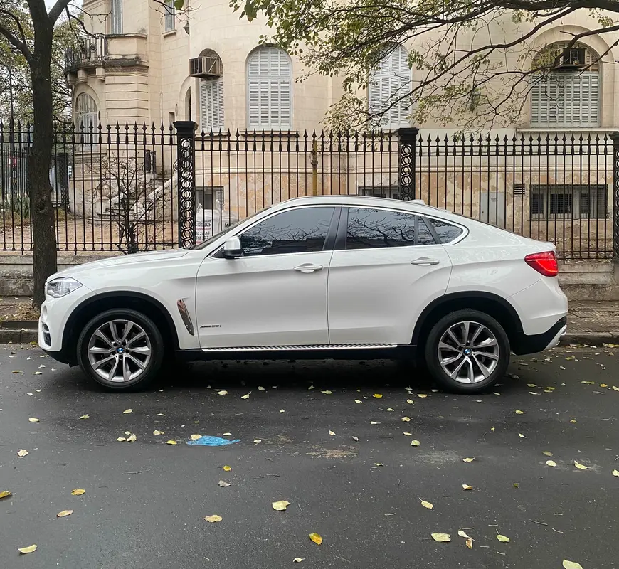 Mira esta publicación de BMW X6 2017 en Motordil