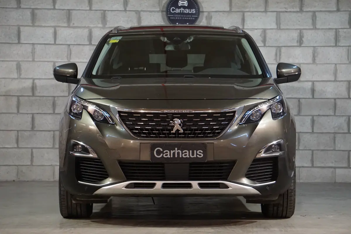 Mira esta publicación de Peugeot 5008 2018 en Motordil