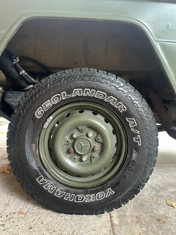 Mira esta publicación de Mercedes Benz Clase G 1982 en Motordil