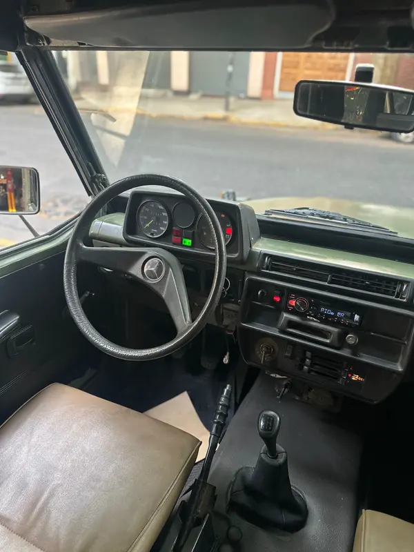 Mira esta publicación de Mercedes Benz Clase G 1982 en Motordil