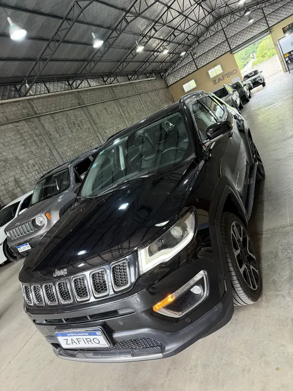 Mira esta publicación de Jeep Compass 2019 en Motordil