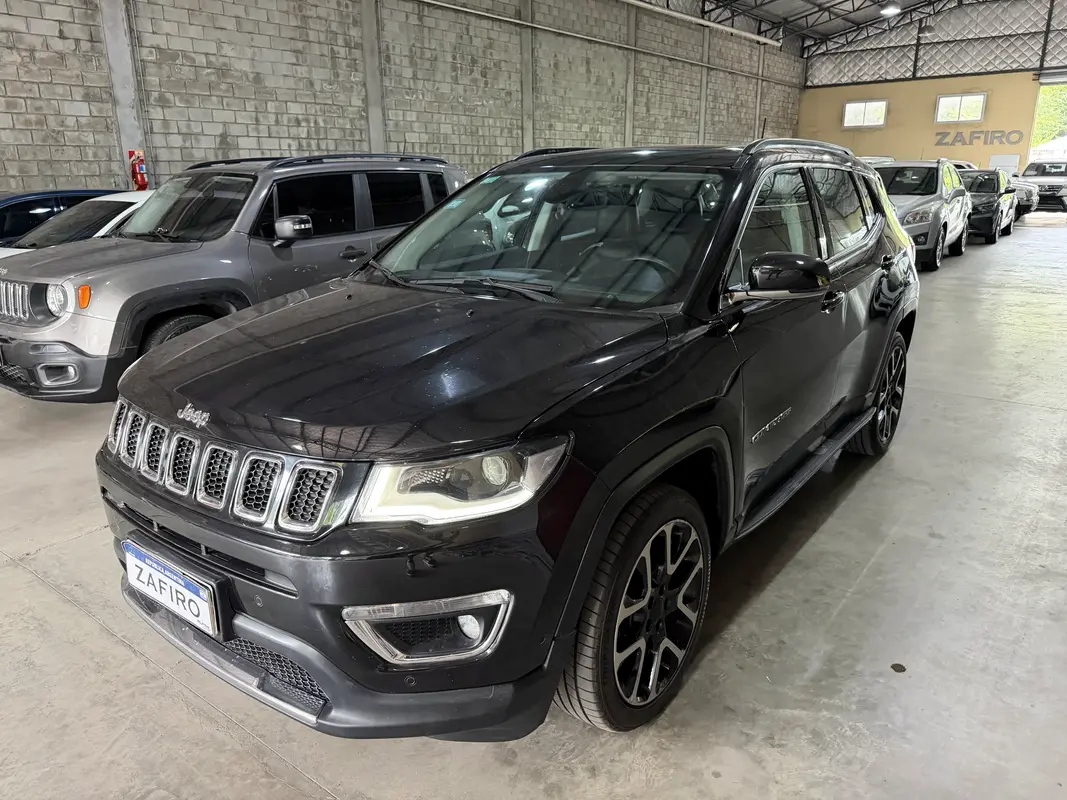 Mira esta publicación de Jeep Compass 2019 en Motordil