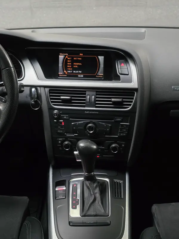 Mira esta publicación de Audi A5 Sportback 2008 en Motordil