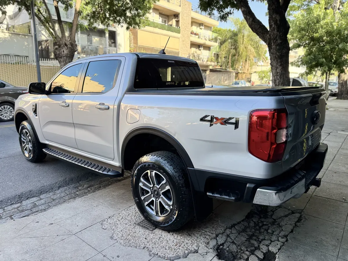 Mira esta publicación de Ford Ranger 2023 en Motordil