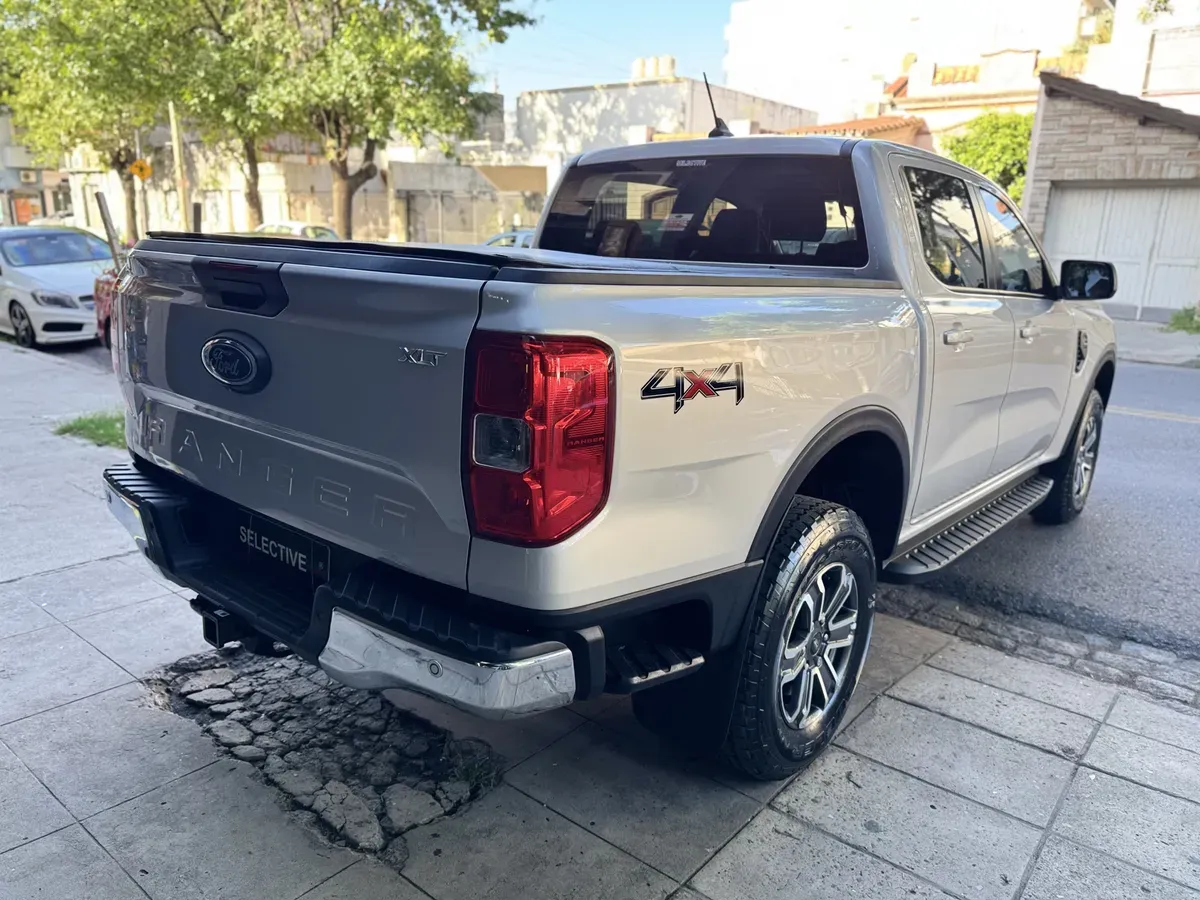 Mira esta publicación de Ford Ranger 2023 en Motordil