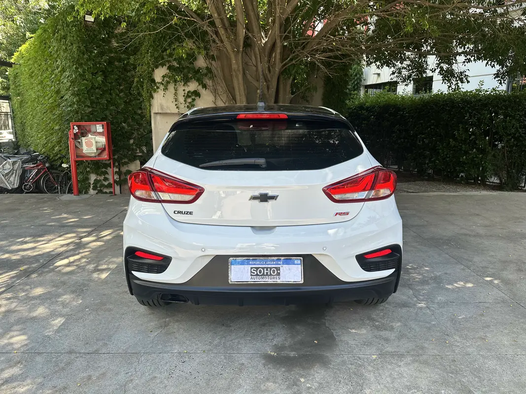 Mira esta publicación de Chevrolet Cruze 2022 en Motordil