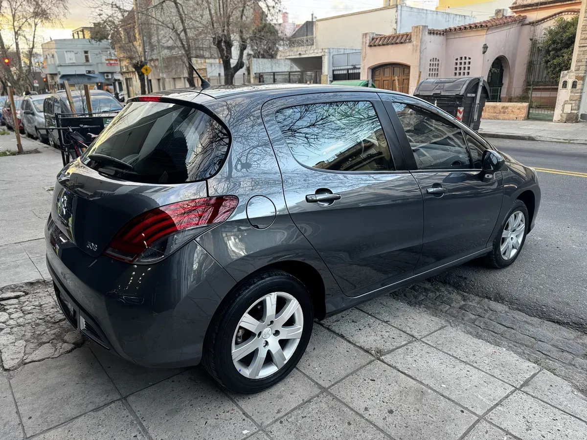 Mira esta publicación de Peugeot 308 2015 en Motordil