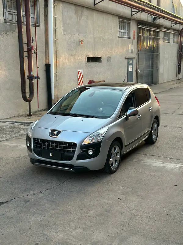 Mira esta publicación de Peugeot 3008 2014 en Motordil