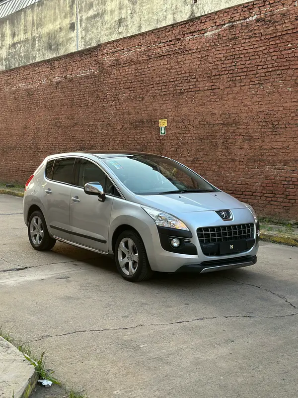 Mira esta publicación de Peugeot 3008 2014 en Motordil