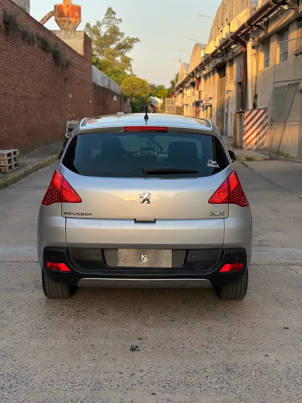 Mira esta publicación de Peugeot 3008 2014 en Motordil