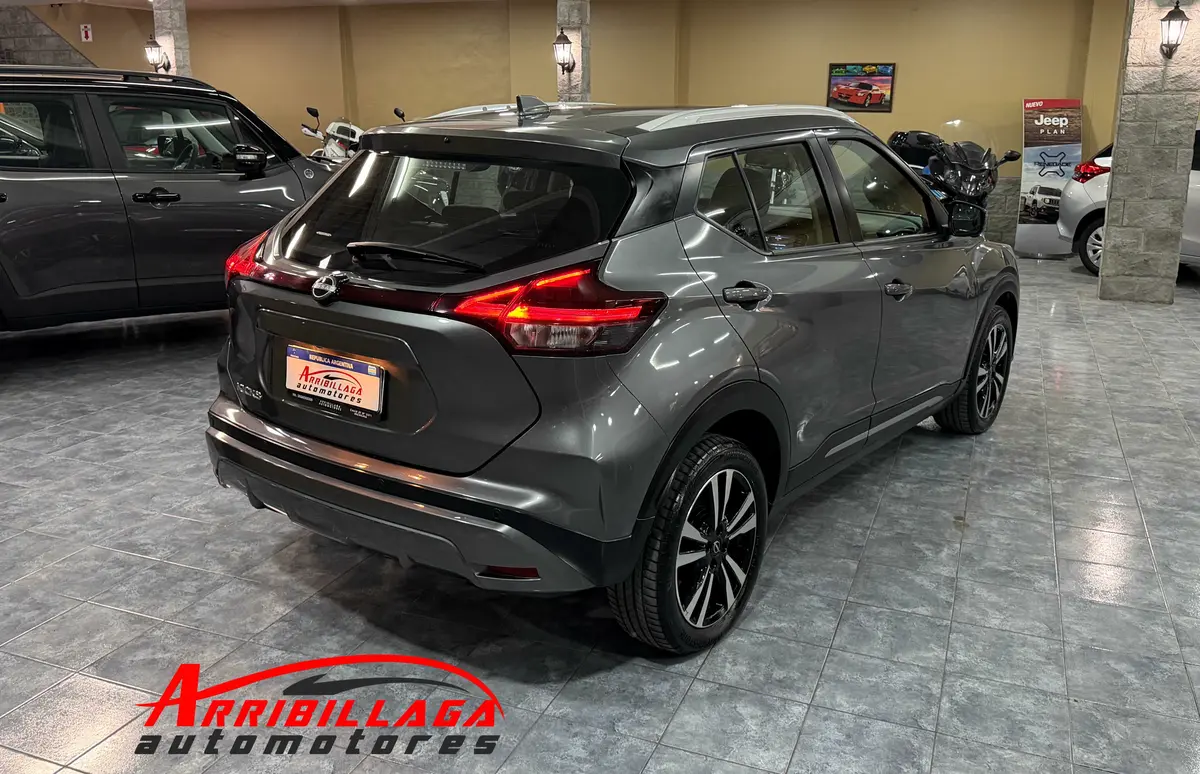 Mira esta publicación de Nissan Kicks 2023 en Motordil