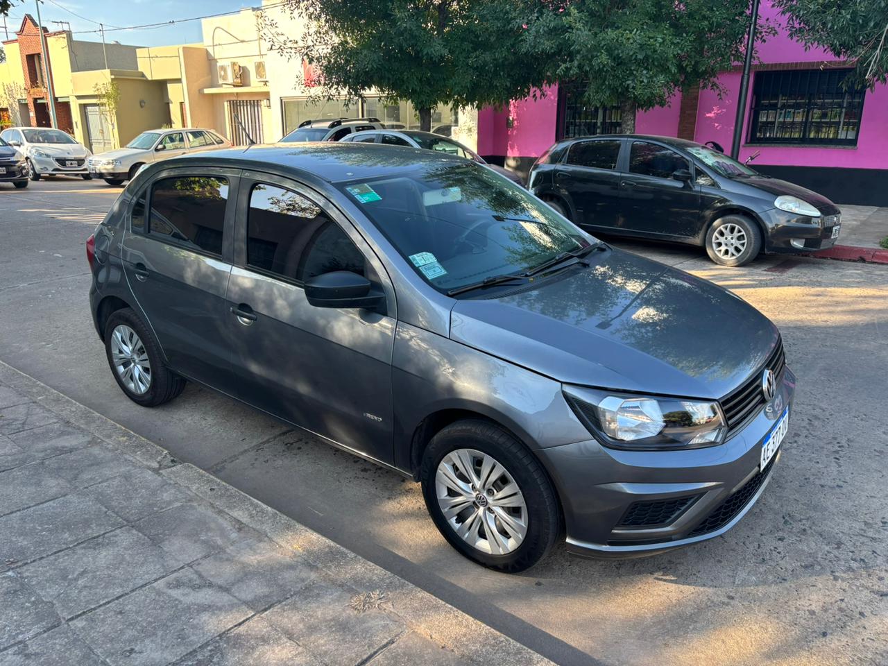 Mira esta publicación de Volkswagen Gol Trend 2020 en Motordil
