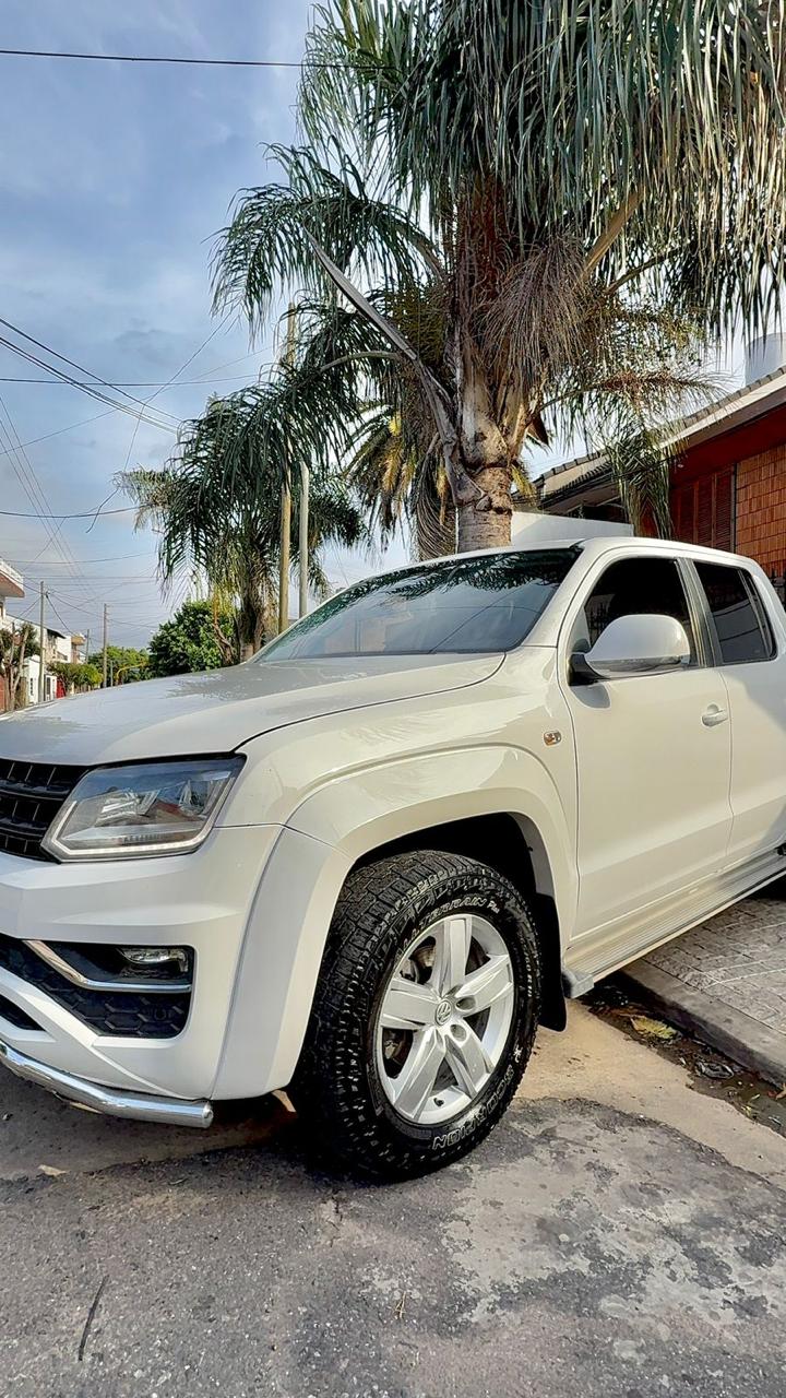 Mira esta publicación de Volkswagen Amarok 2015 en Motordil