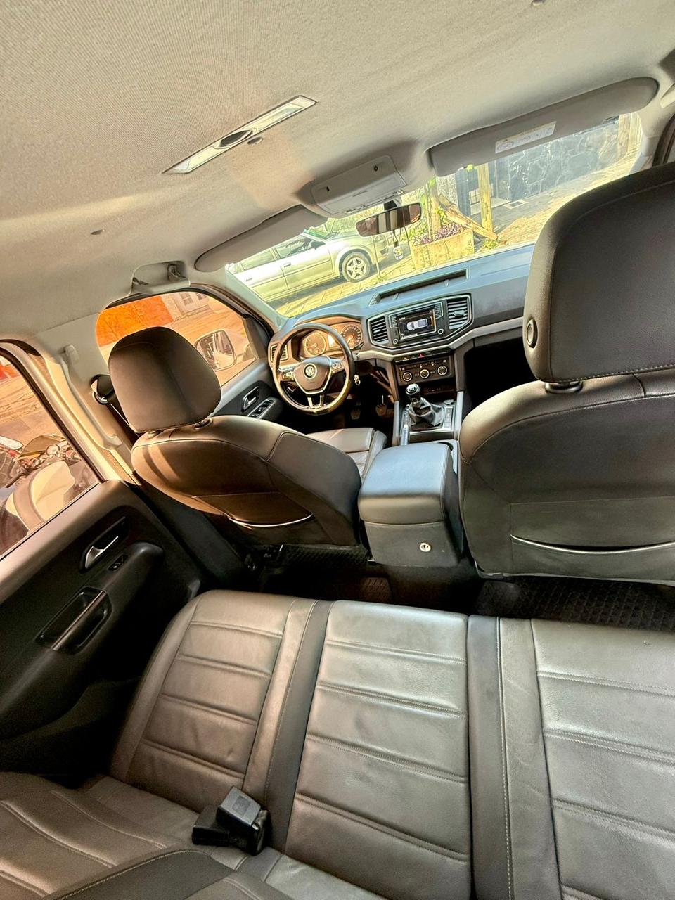 Mira esta publicación de Volkswagen Amarok 2015 en Motordil