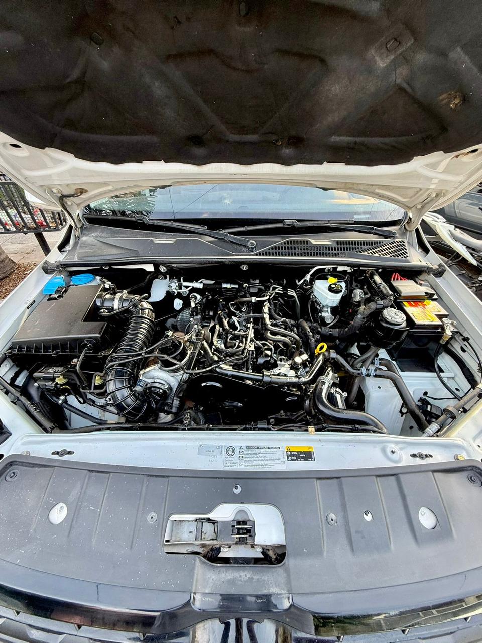 Mira esta publicación de Volkswagen Amarok 2015 en Motordil