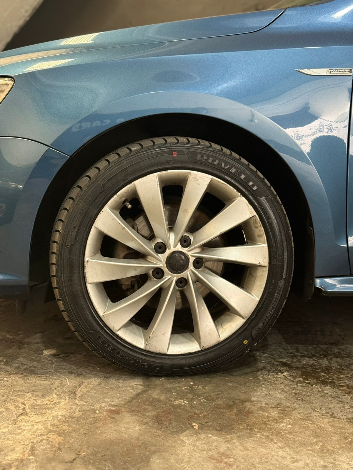 Mira esta publicación de Volkswagen Vento 2016 en Motordil