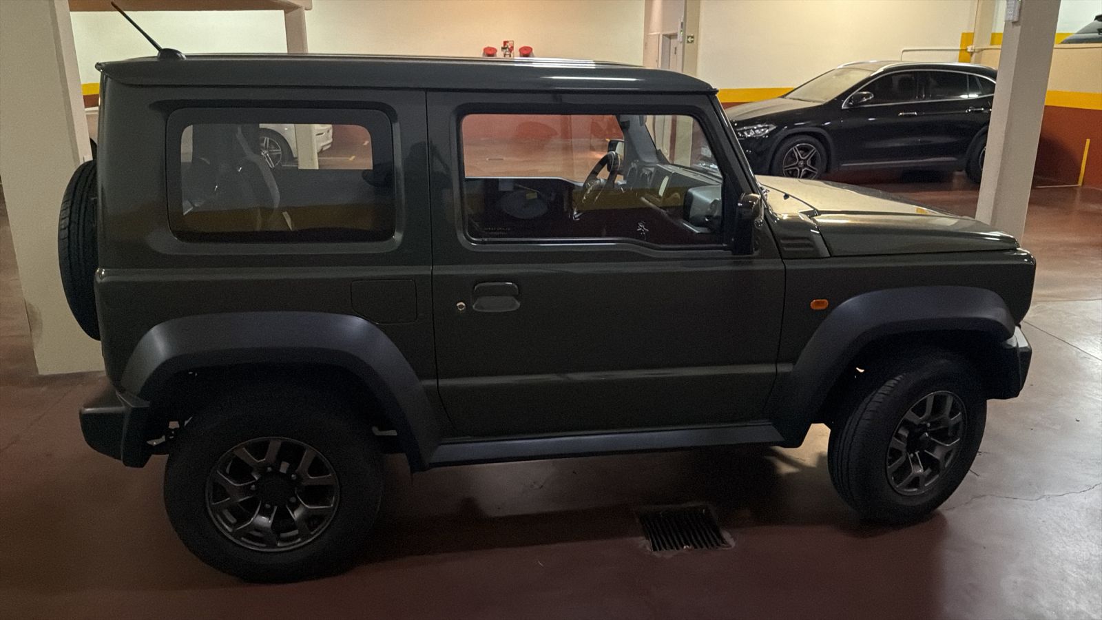 Mira esta publicación de Suzuki Jimmy 2021 en Motordil