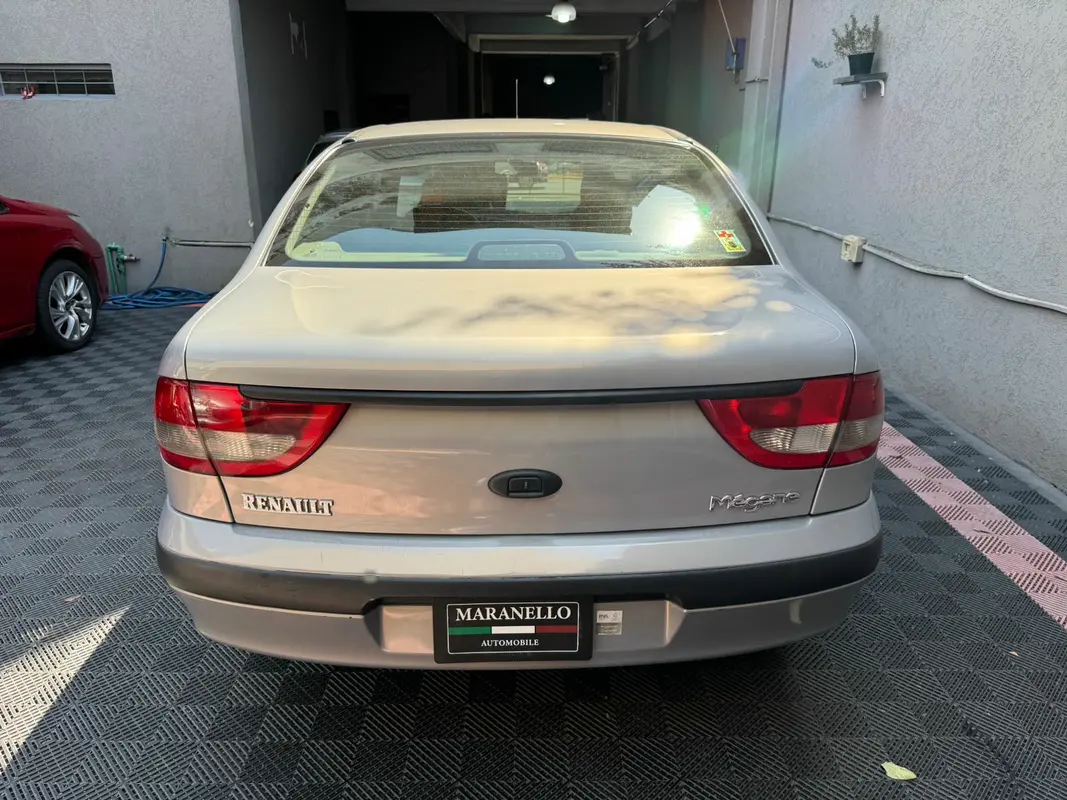 Mira esta publicación de Renault Megane II 2008 en Motordil