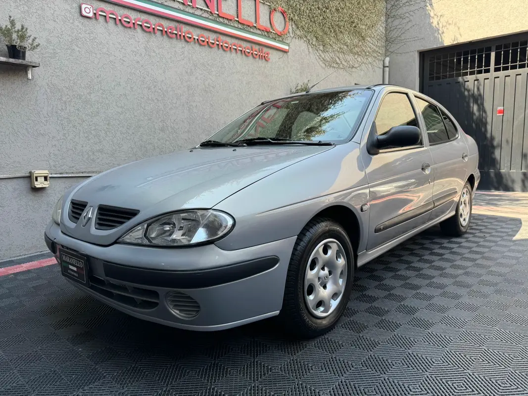 Mira esta publicación de Renault Megane II 2008 en Motordil