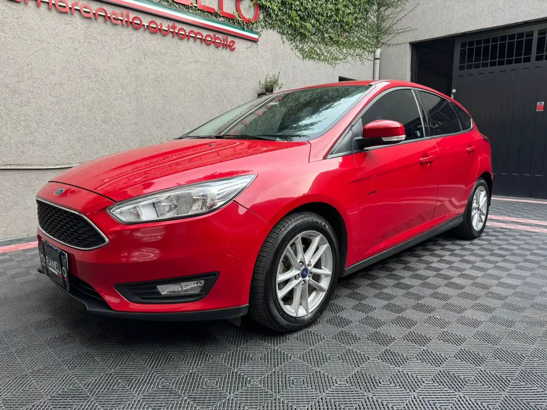 Mira esta publicación de Ford Focus 2018 en Motordil