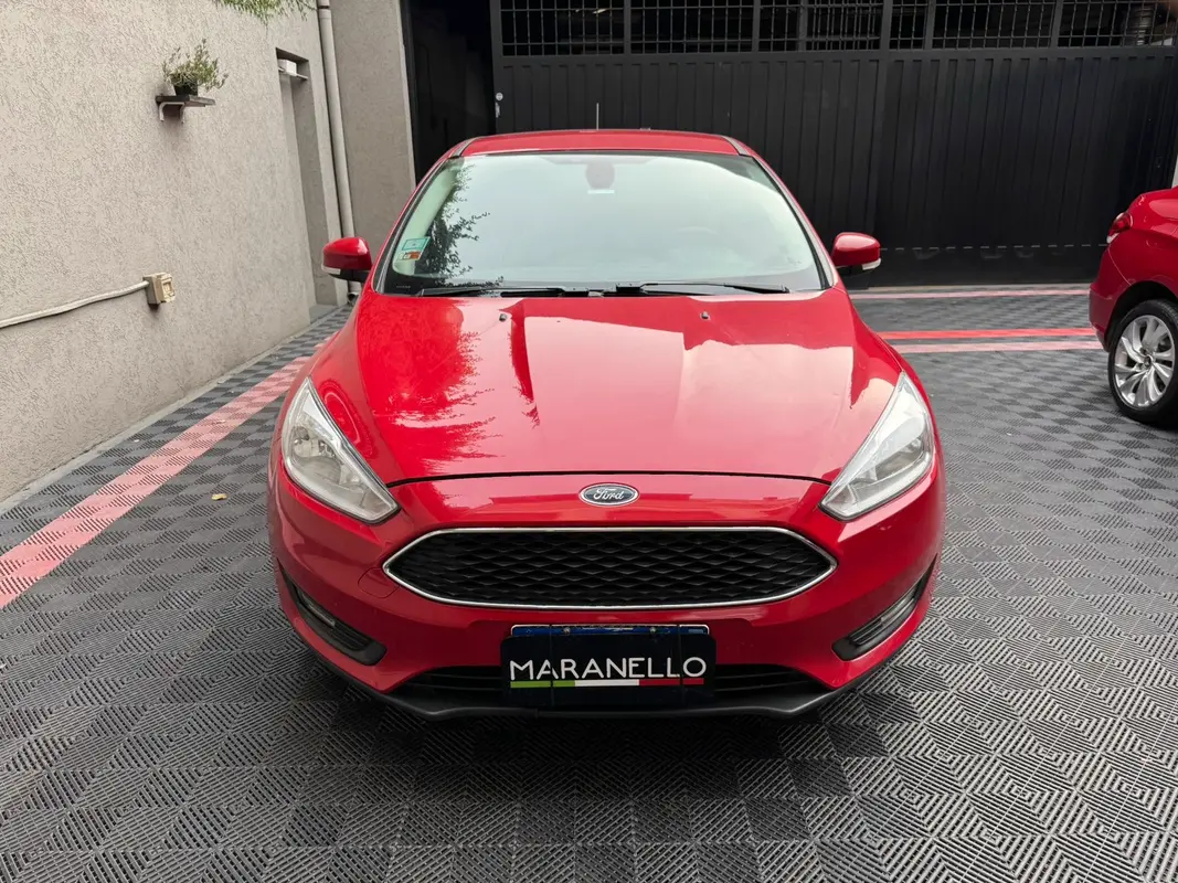 Mira esta publicación de Ford Focus 2018 en Motordil