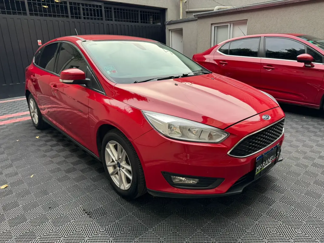 Mira esta publicación de Ford Focus 2018 en Motordil