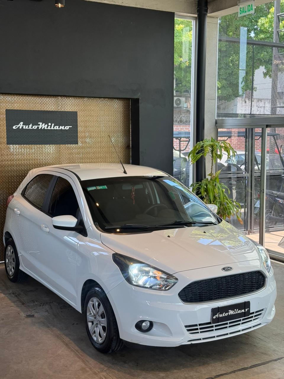 Mira esta publicación de Ford KA 2018 en Motordil