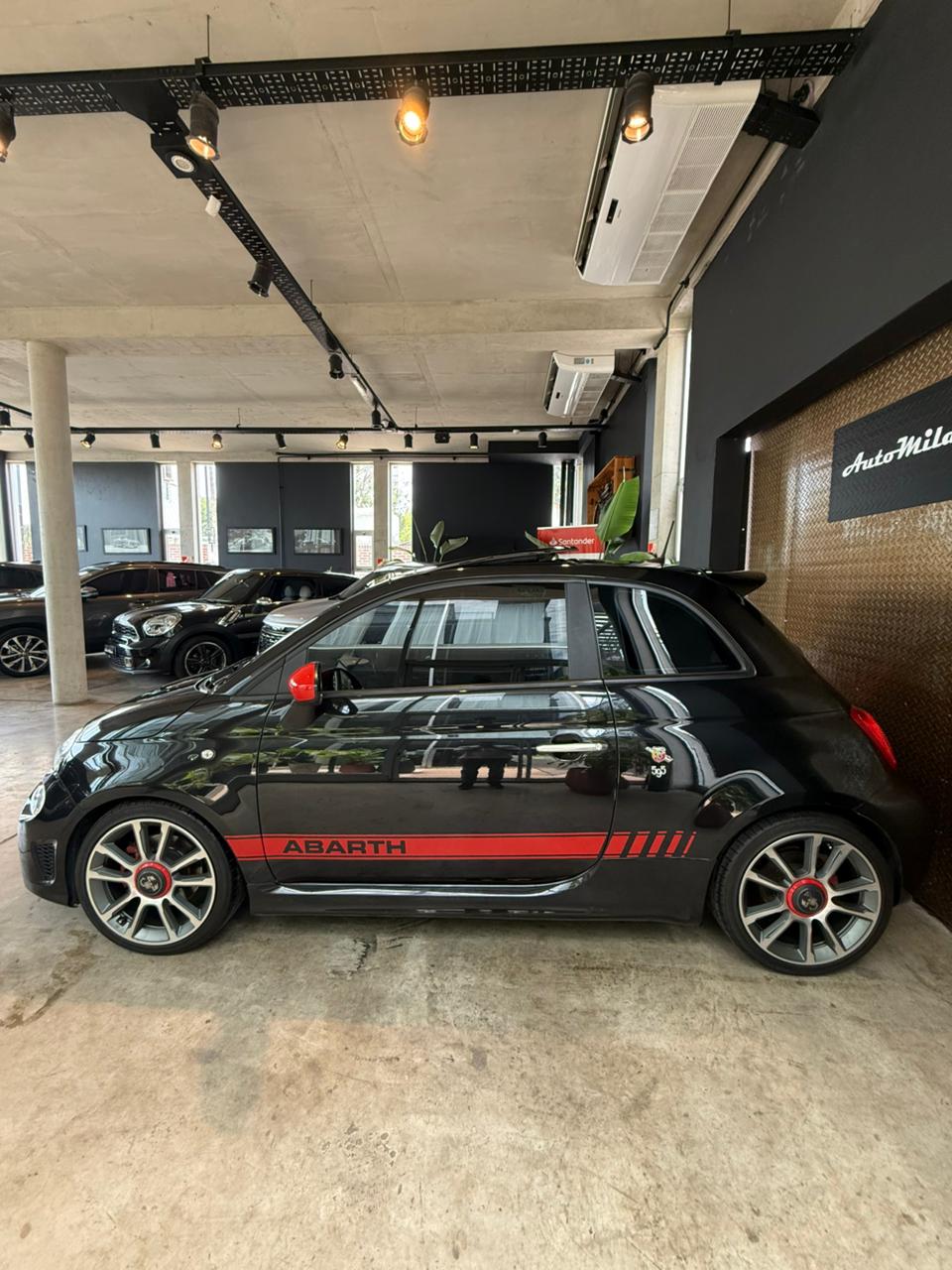 Mira esta publicación de Abarth 595 / 695 2018 en Motordil