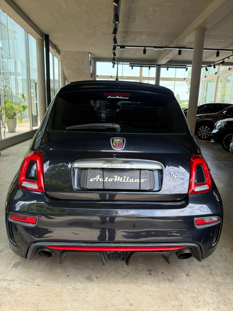 Mirá esta publicación de Abarth 595 / 695