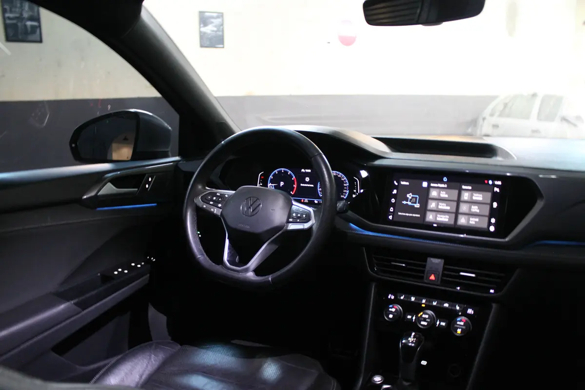 Mira esta publicación de Volkswagen Taos 2021 en Motordil