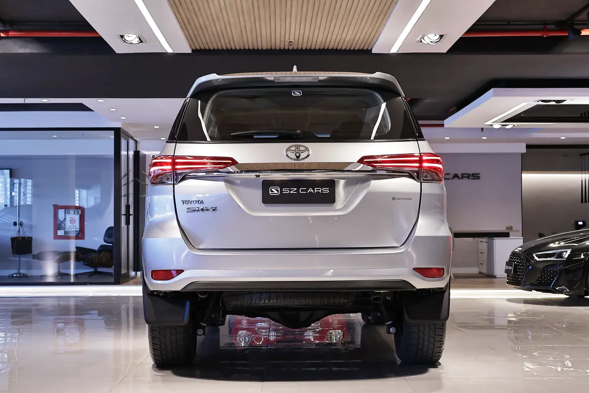 Mira esta publicación de Toyota SW4 2018 en Motordil