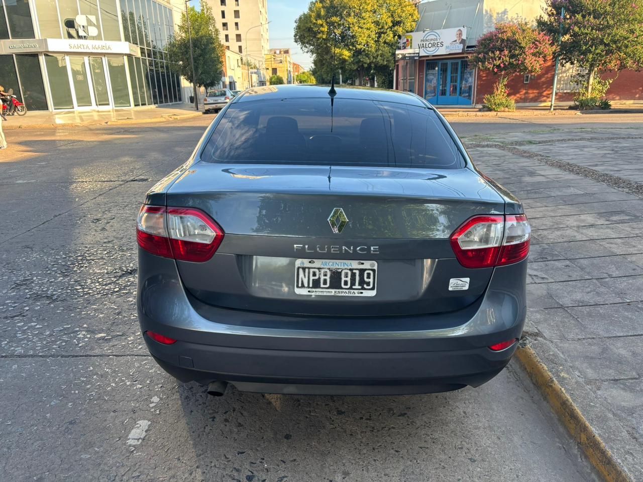 Mira esta publicación de Renault Fluence 2012 en Motordil