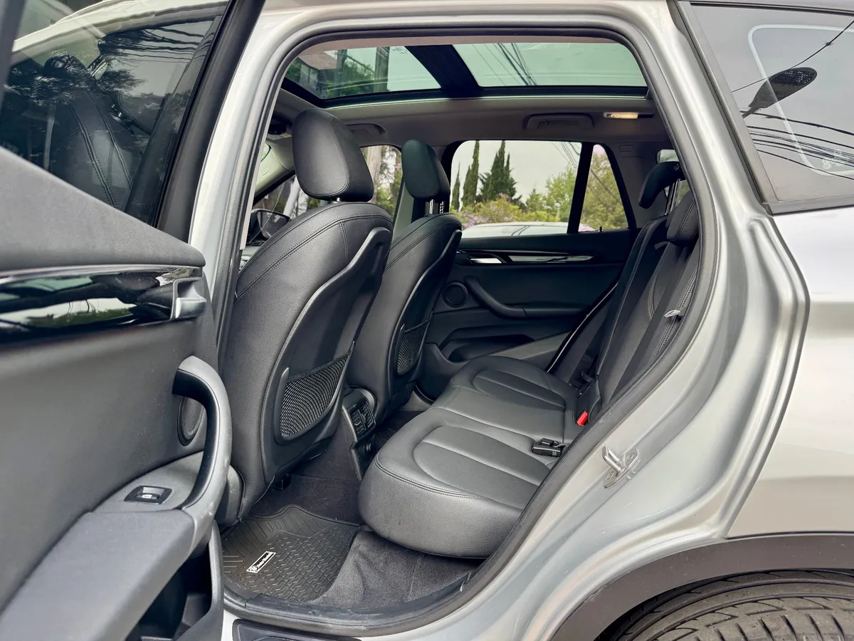 Mira esta publicación de BMW X1 2018 en Motordil