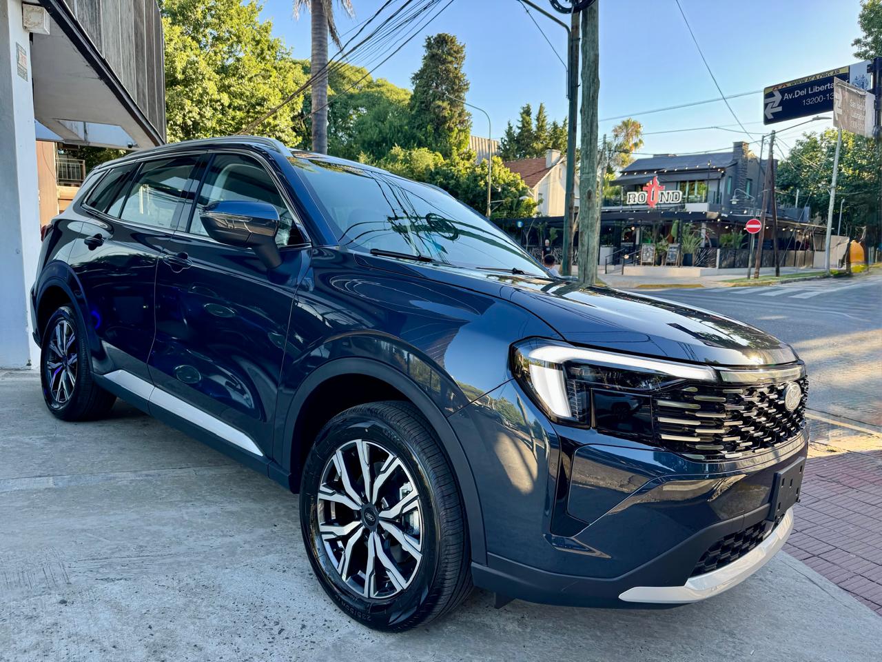 Mira esta publicación de Ford Territory 2024 en Motordil