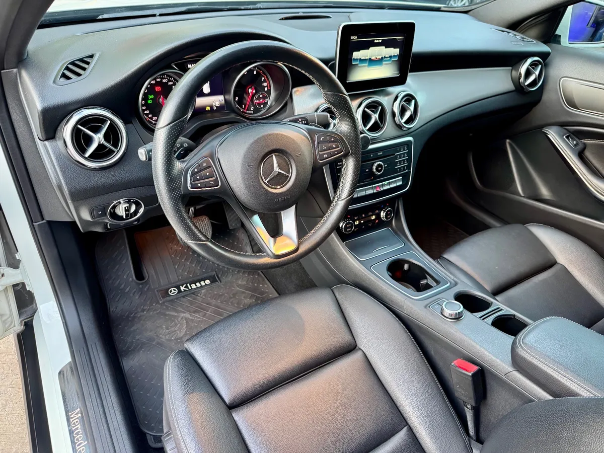 Mira esta publicación de Mercedes Benz GLA 2017 en Motordil